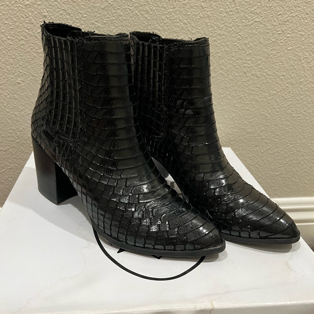 Steve Madden “Jain” Boot